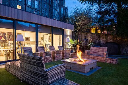 Fireplace House - Filming Locations Locations Direct -33