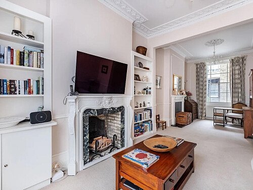 Cambridge Townhouse House - Filming Locations Locations Direct -04