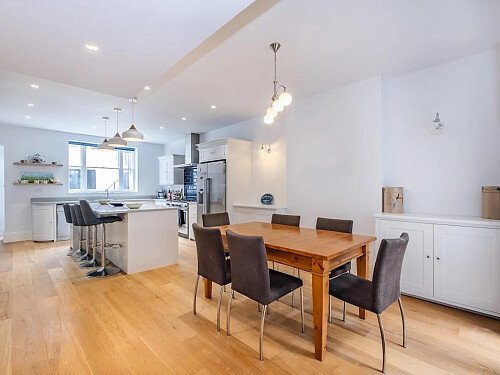 Cambridge Townhouse House - Filming Locations Locations Direct -03