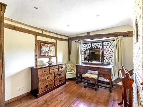 Little Cottage - Filming Locations Locations Direct -12