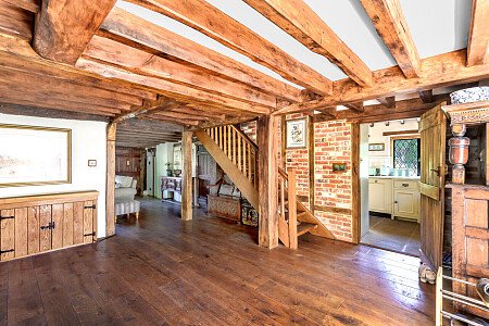 Little Cottage - Filming Locations Locations Direct -14