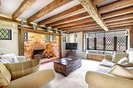 Little Cottage - Filming Locations Locations Direct -13