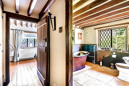 Little Cottage - Filming Locations Locations Direct -16