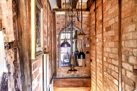 Little Cottage - Filming Locations Locations Direct -17