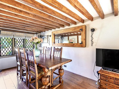 Little Cottage - Filming Locations Locations Direct -19