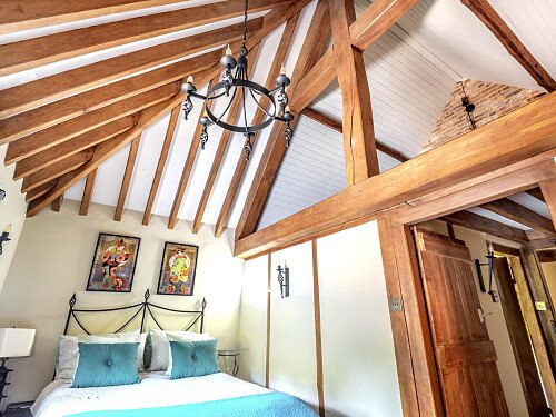 Little Cottage - Filming Locations Locations Direct -25