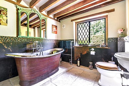 Little Cottage - Filming Locations Locations Direct -27