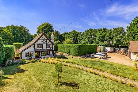 Little Cottage - Filming Locations Locations Direct -34