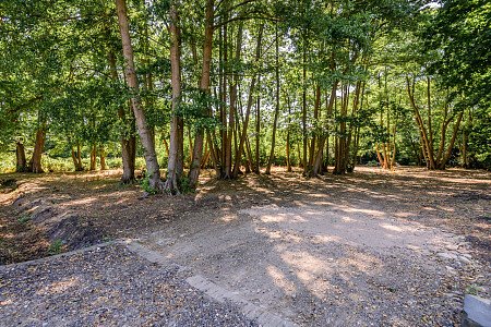 Little Cottage - Filming Locations Locations Direct -37