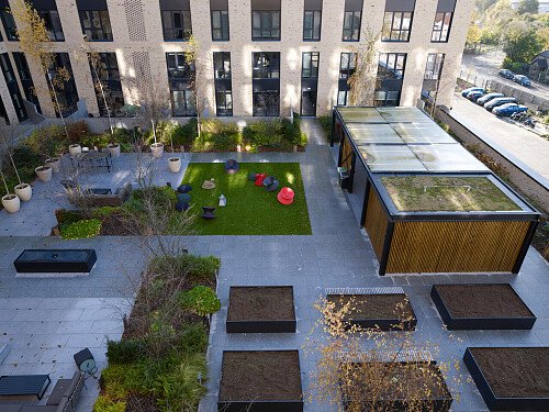 Office Apartment - Filming Locations Locations Direct -106