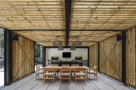 Office Apartment - Filming Locations Locations Direct -110