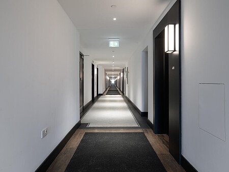 Office Apartment - Filming Locations Locations Direct -118