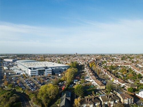 Office Apartment - Filming Locations Locations Direct -125