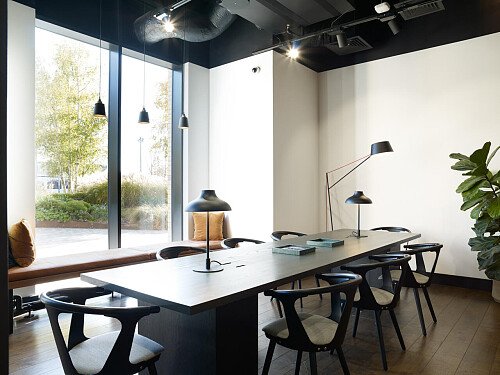 Office Apartment - Filming Locations Locations Direct -136