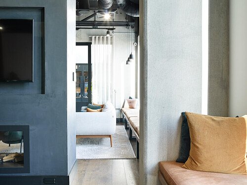 Office Apartment - Filming Locations Locations Direct -138