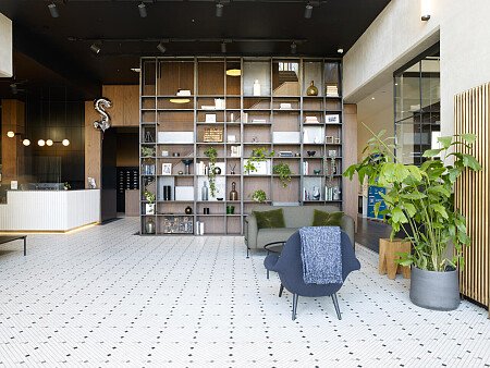 Office Apartment - Filming Locations Locations Direct -141