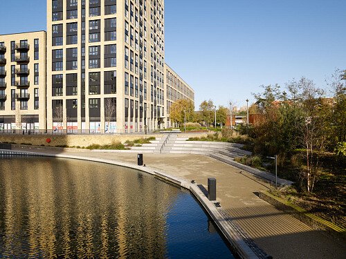 Office Apartment - Filming Locations Locations Direct -146