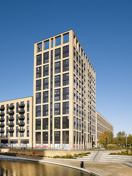 Office Apartment - Filming Locations Locations Direct -147