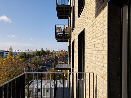 Office Apartment - Filming Locations Locations Direct -159