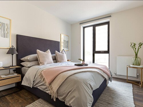 Office Apartment - Filming Locations Locations Direct -171