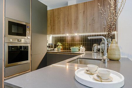 Office Apartment - Filming Locations Locations Direct -173