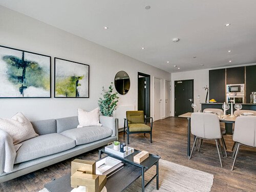 Office Apartment - Filming Locations Locations Direct -179