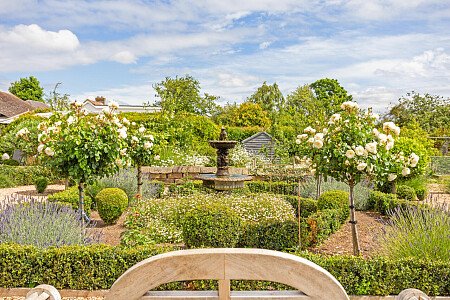 Main Manor - Filming Locations Locations Direct -38