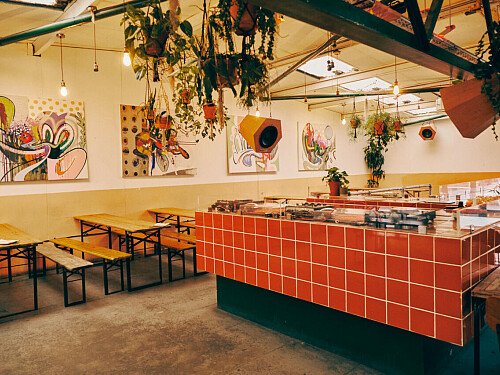 Friends Bar - Filming Locations Locations Direct -08