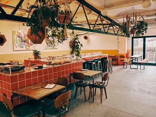 Friends Bar - Filming Locations Locations Direct -12