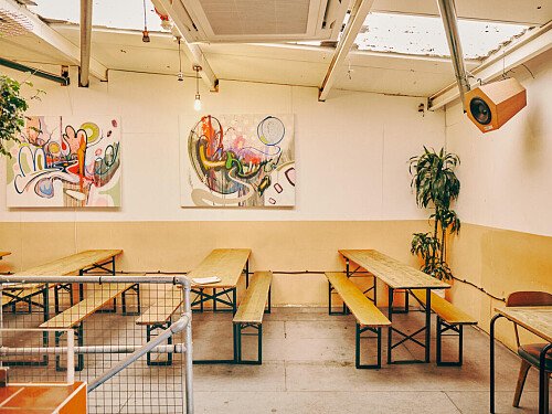 Friends Bar - Filming Locations Locations Direct -27