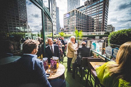 Red Jazz Bar- Filming Locations Locations Direct -03