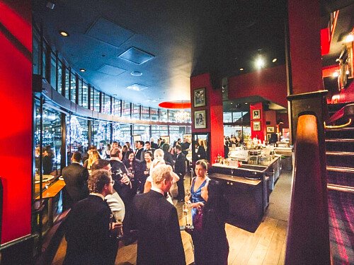 Red Jazz Bar- Filming Locations Locations Direct -10