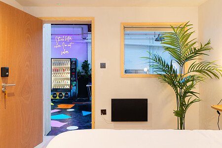 Hostel Space - Filming Locations Locations Direct -22