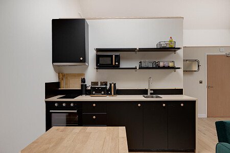 Hostel Space - Filming Locations Locations Direct -34