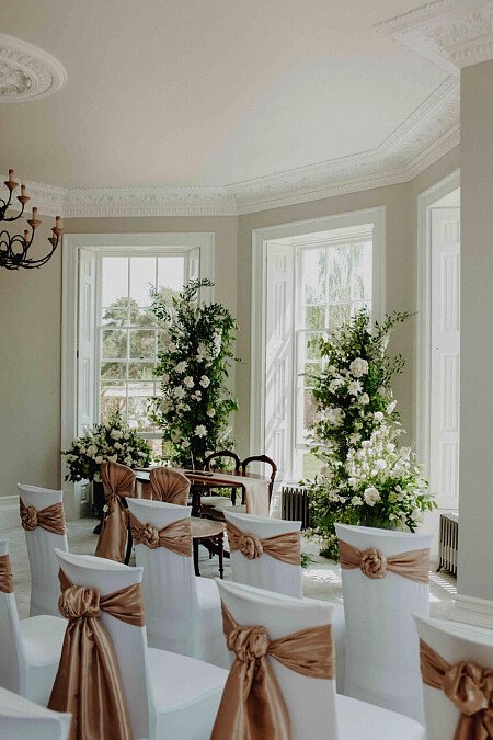 Kent Lodge - Filming Locations Locations Direct -06