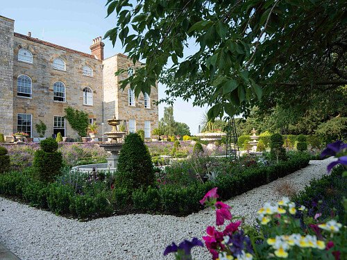 Kent Lodge - Filming Locations Locations Direct -10