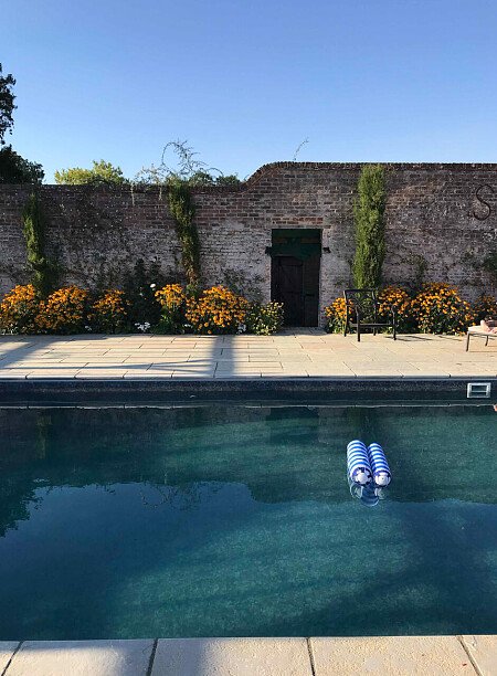 Kent Lodge - Filming Locations Locations Direct -11