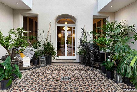 Kent Lodge - Filming Locations Locations Direct -20