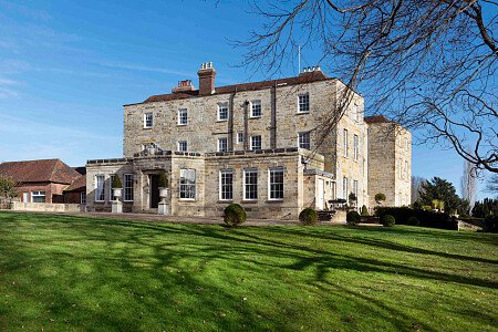 Kent Lodge - Filming Locations Locations Direct -45