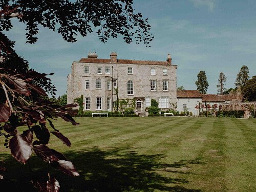 Kent Lodge - Filming Locations Locations Direct -48