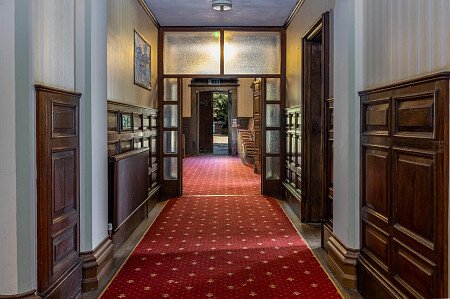 Nean Manor - Filming Locations Locations Direct -050