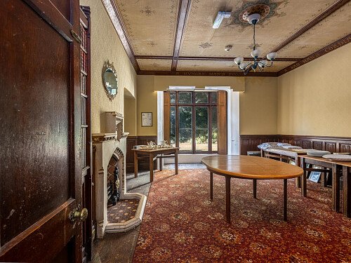 Nean Manor - Filming Locations Locations Direct -056