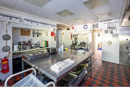 Nean Manor - Filming Locations Locations Direct -066