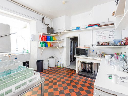 Nean Manor - Filming Locations Locations Direct -068