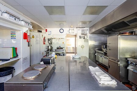 Nean Manor - Filming Locations Locations Direct -067