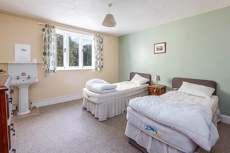 Nean Manor - Filming Locations Locations Direct -077