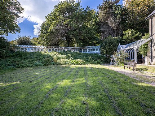 Nean Manor - Filming Locations Locations Direct -081