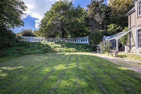 Nean Manor - Filming Locations Locations Direct -081