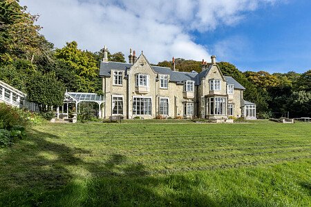 Nean Manor - Filming Locations Locations Direct -093