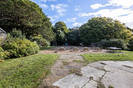 Nean Manor - Filming Locations Locations Direct -099